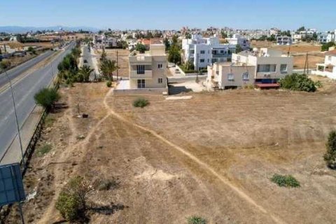 870m² Land à Strovolos, Cyprus No. 42156 2