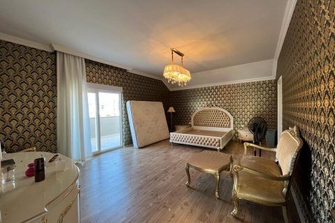 4 rooms Apartment in Oba, Turkey No. 22037 17