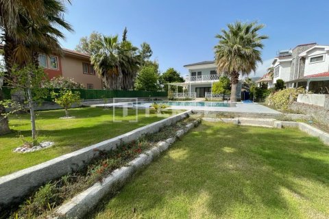 4+1 Villa en Fethiye, Turkey No. 14077 11