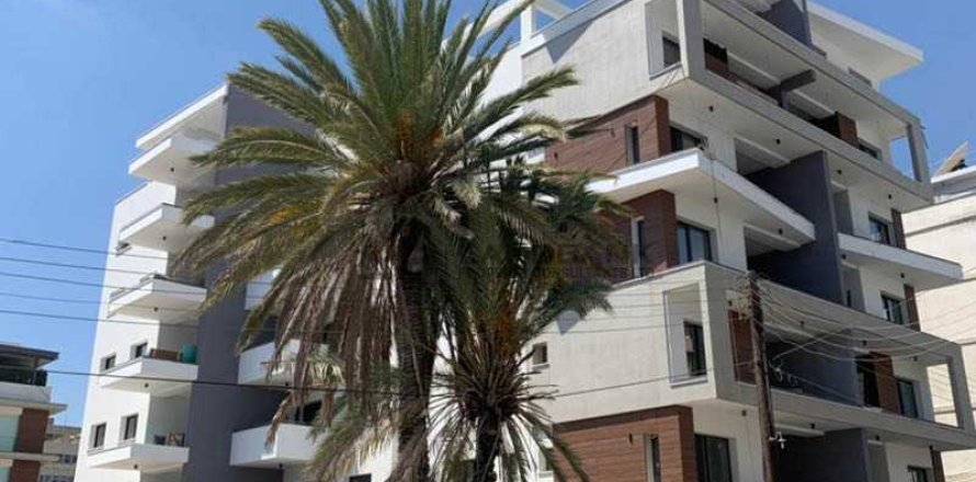 3 dormitorios Apartment en Limassol, Cyprus No. 65929