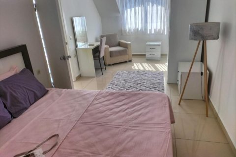 3 rooms Apartment in Alanya, Turkey No. 21896 9