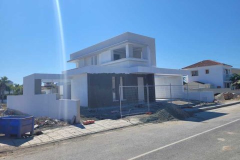 3 bedrooms House in Pyla, Cyprus No. 42642 13