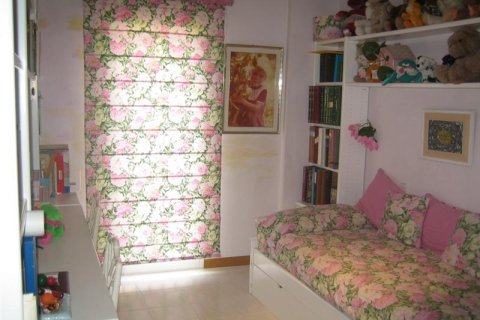 4 dormitorios Apartment en Lloret de Mar, Spain No. 25136 8