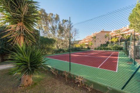 3 chambres Appartement à Nueva Andalucia, Spain No. 25139 1