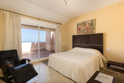 3 dormitorios Apartment en Nueva Andalucía, Spain No. 25139 13