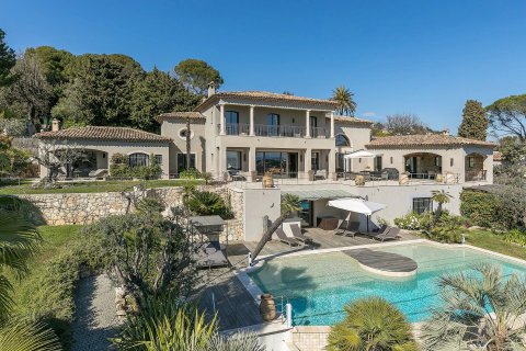 6 bedrooms Villa in Mougins, France No. 73158 1