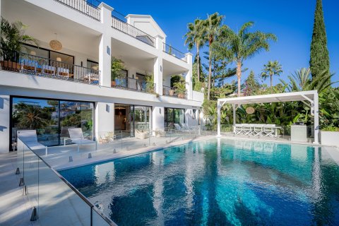 5 dormitorios Villa en Marbella, Spain No. 27326 5