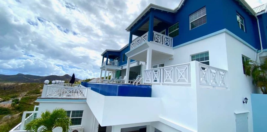 4 bedrooms Villa in Saint George Basseterre, Saint Kitts and Nevis No. 61532