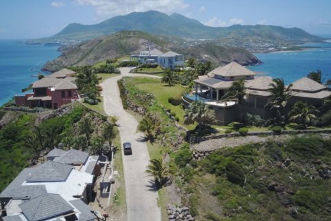 Land à Saint George Basseterre, Saint Kitts and Nevis No. 61531 1