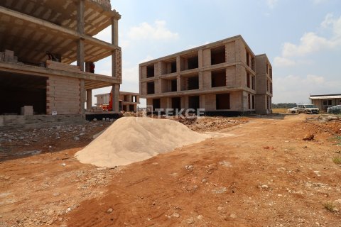 4+1 Apartment en Dosemealti, Turkey No. 12230 29