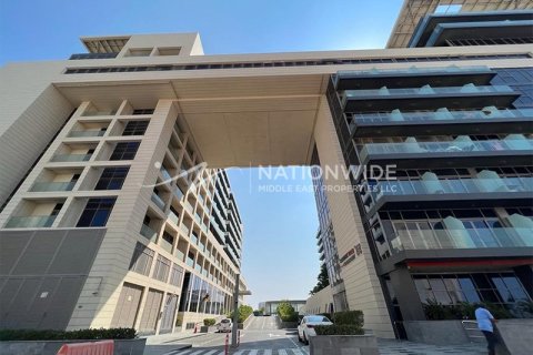 2 bedrooms Apartment on the Saadiyat Island, UAE No. 3807 1