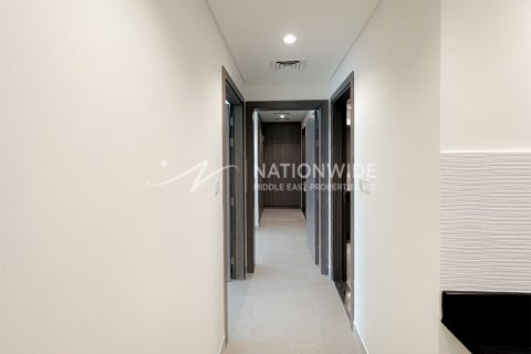 2 dormitorios Apartment en  Saadiyat Island, UAE No. 3807 7