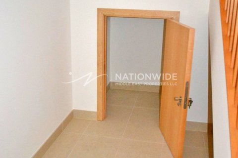 2 bedrooms Duplex in Al Raha Beach, UAE No. 4193 8