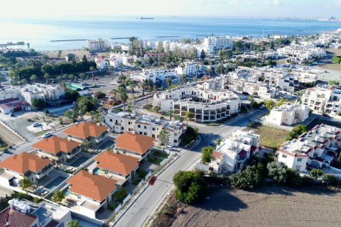 3 dormitorios Villa en Larnaca, Cyprus No. 51258 1