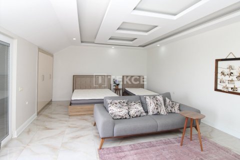 3+1 Apartment en Aksu, Turkey No. 23676 26