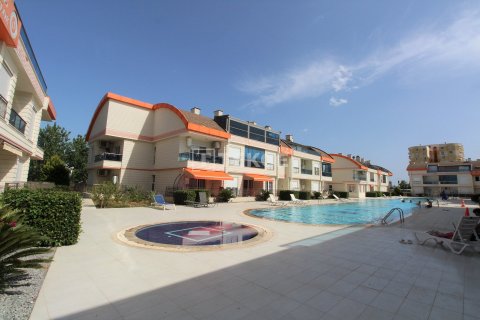 3+1 Apartment en Aksu, Turkey No. 23676 4