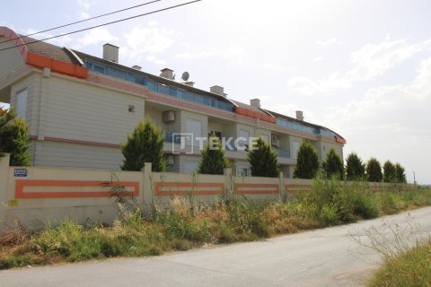 3+1 Apartment en Aksu, Turkey No. 23676 8