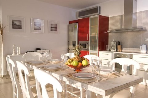 4 bedrooms Villa in Agios Nikolaos, Greece No. 56009 3