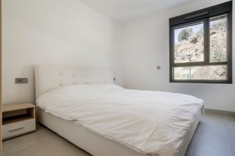 3 dormitorios Apartment en La Quinta, Spain No. 27429 9