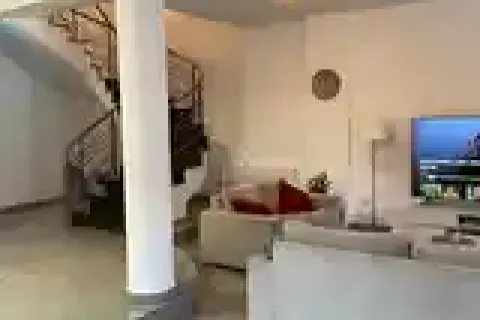 3 bedrooms House in Agios Athanasios, Cyprus No. 76854 18
