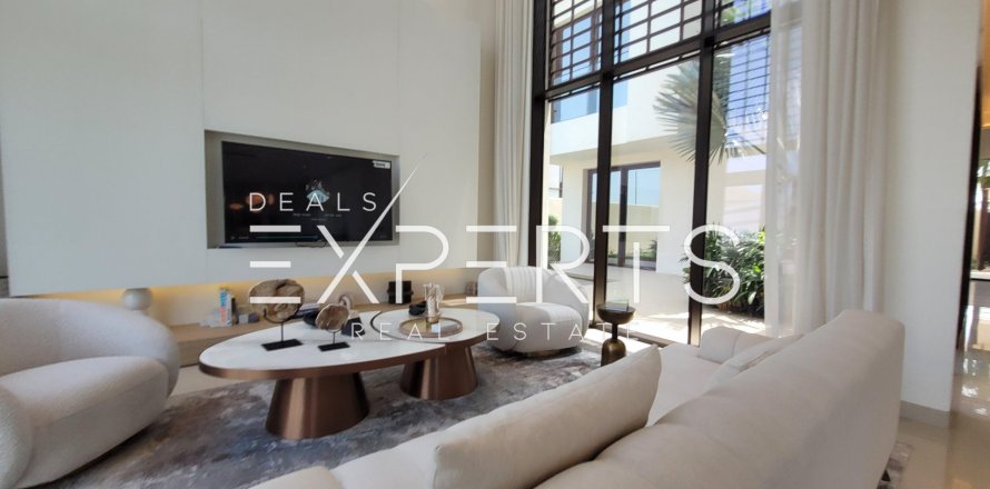 4 bedrooms Villa on the Saadiyat Island, UAE No. 45783