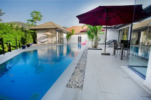 4 bedrooms Villa in Phuket, Thailand No. 342 27