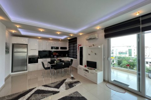 2+1 Apartment en Oba, Turkey No. 16066 10