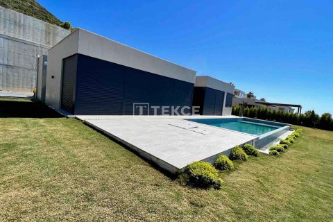 4+1 Villa in Bodrum, Turkey No. 11068 2