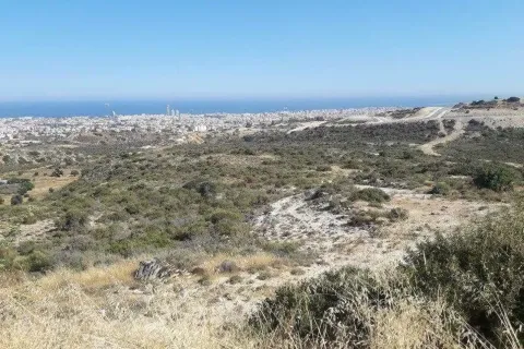 12542m² Land en Agios Athanasios, Cyprus No. 35688 1