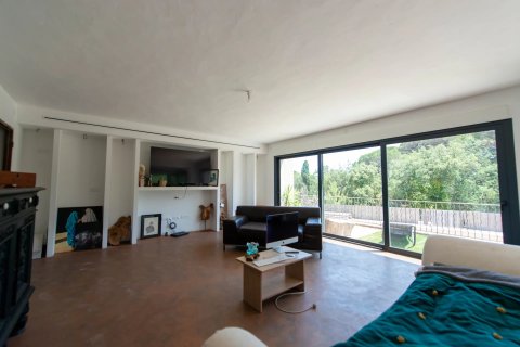 4 dormitorios House en Grimaud, France No. 69017 3