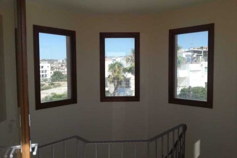 5 dormitorios House en Limassol, Cyprus No. 39641 3