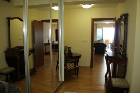 2 bedrooms Apartment in Limassol, Cyprus No. 50064 4