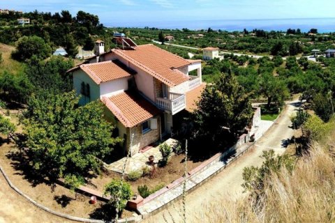 4 bedrooms Villa in Central Macedonia, Greece No. 52465 10