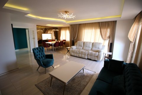 2+2 Penthouse in Mahmutlar, Turkey No. 15767 8