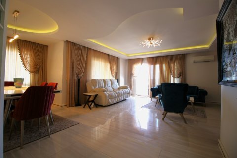 2+2 Penthouse in Mahmutlar, Turkey No. 15767 11