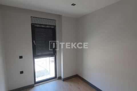 2+1 Apartment in Aksu, Turkey No. 16665 21