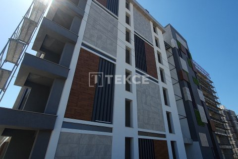 2+1 Apartment in Aksu, Turkey No. 16665 16