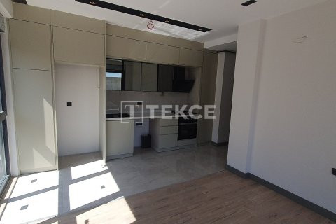 2+1 Apartment in Aksu, Turkey No. 16665 20