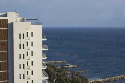 3 bedrooms Apartment in Agios Tychonas, Cyprus No. 33551 4