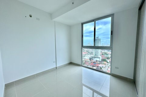 2 dormitorios Apartment en Panamá, Panama No. 70640 10