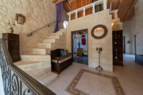 4 bedrooms Villa in Chania, Greece No. 23958 13