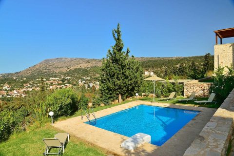 3 bedrooms Villa in Chania, Greece No. 24005 30