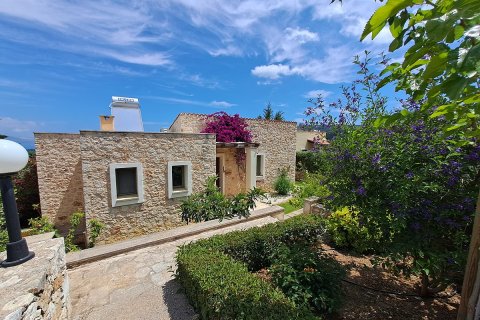 3 bedrooms Villa in Chania, Greece No. 24005 29