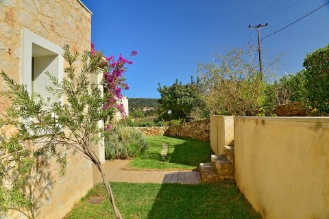 3 bedrooms Villa in Chania, Greece No. 24005 21