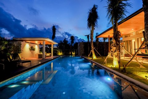 3 bedrooms Villa in Phuket, Thailand No. 938 22