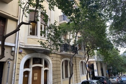 Коммерческая недвижимость 808м² в Афины, Греция №24482 6