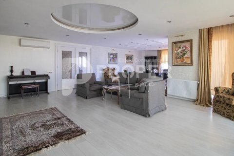 5 rooms Apartment in Konyaalti, Turkey No. 11490 19