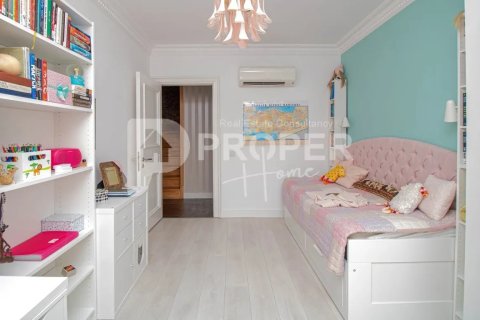 5 rooms Apartment in Konyaalti, Turkey No. 11490 28