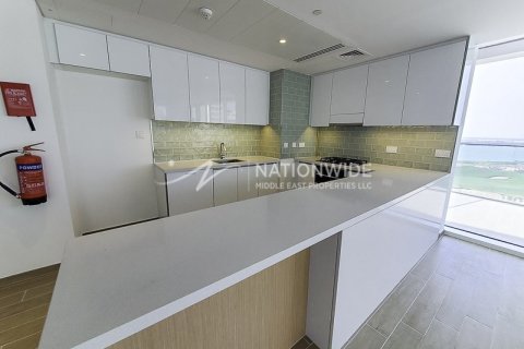 3 bedrooms Apartment on the Yas Island, UAE No. 3425 2