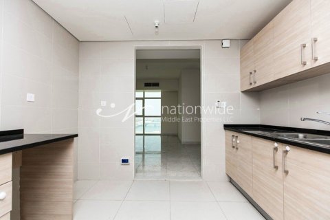 2 bedrooms Apartment in Al Reem Island, UAE No. 4187 8